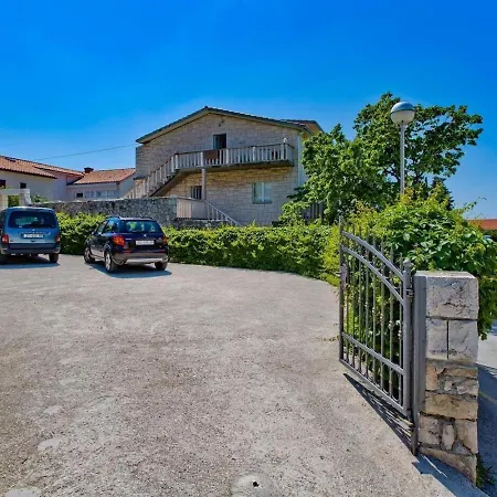 Apartment With A Parking Space Hvar - 23674 *