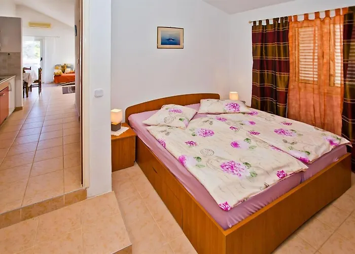 With Parking Space Hvar - 23674 شقة *