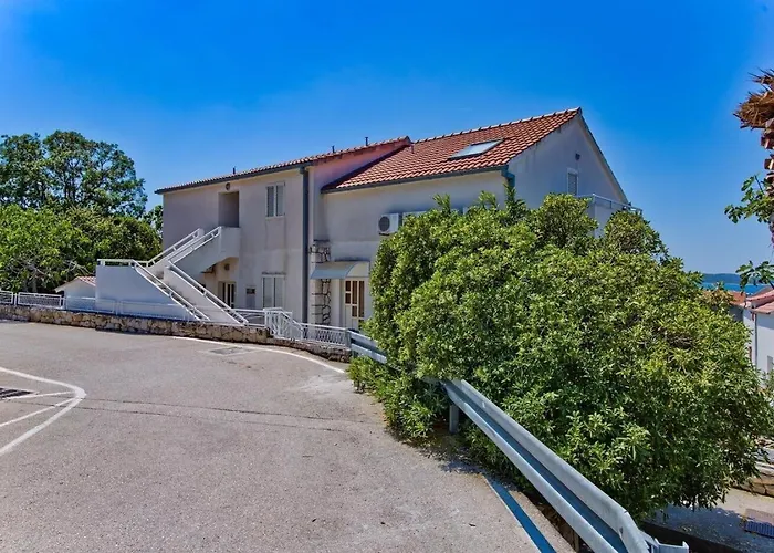 With Parking Space Hvar - 23674 شقة *